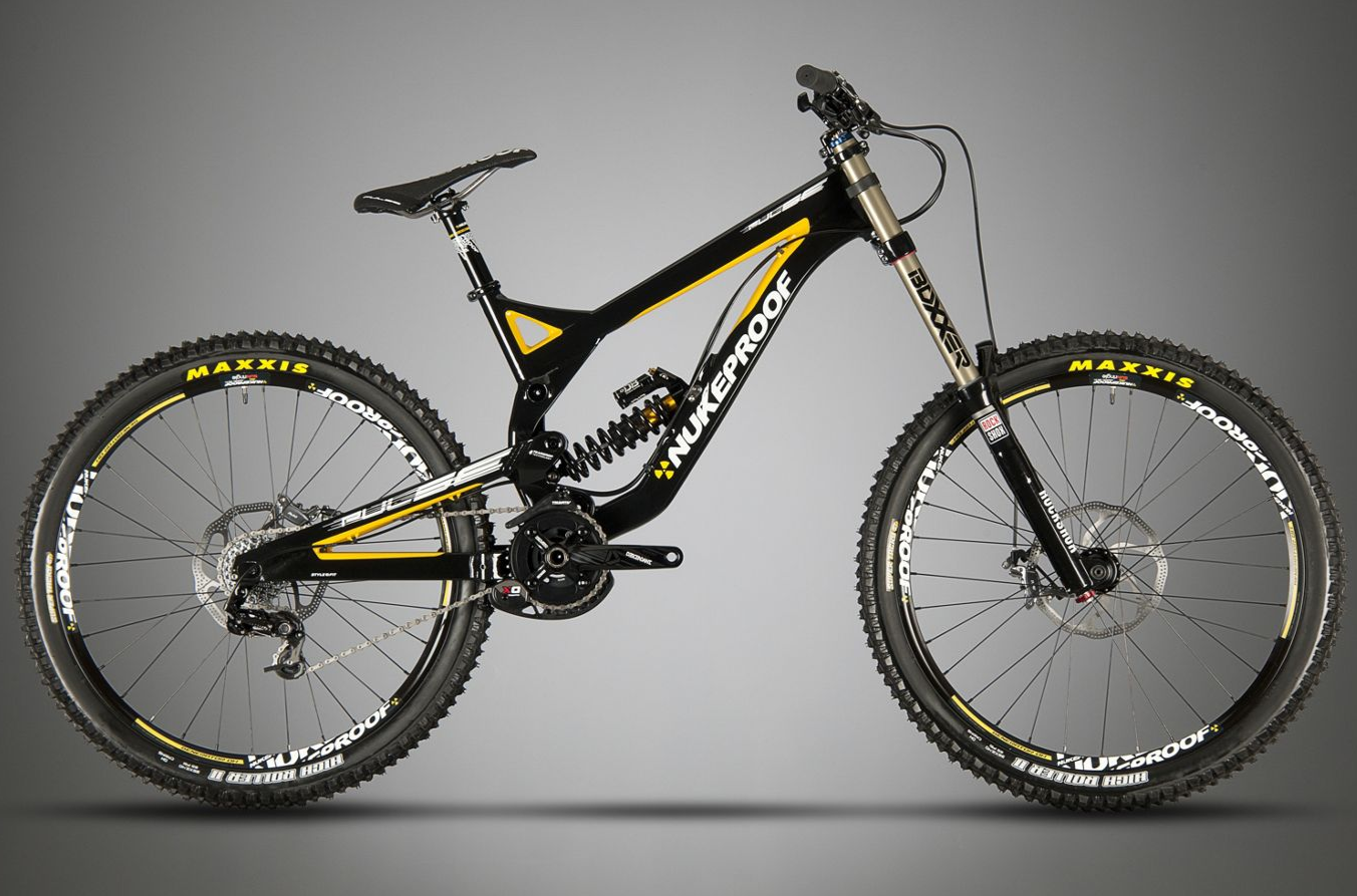 NukeProof Pulse DH